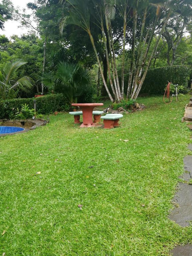 Pochote Lodge Guayabo  Exterior photo